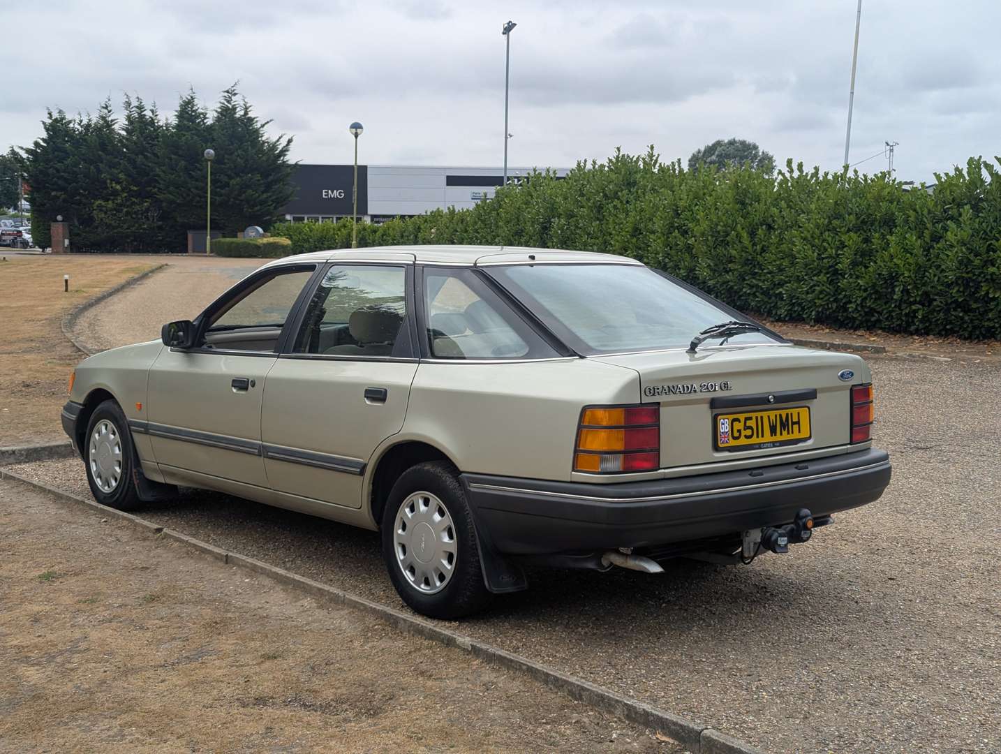 <p>1989 FORD GRANADA GLI AUTO</p>
