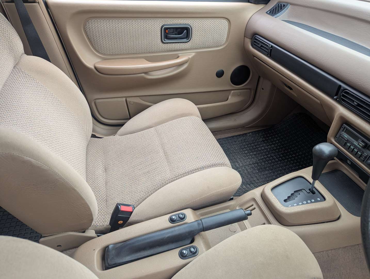 <p>1989 FORD GRANADA GLI AUTO</p>