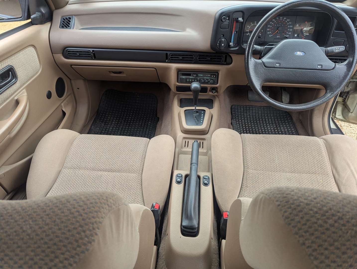 <p>1989 FORD GRANADA GLI AUTO</p>