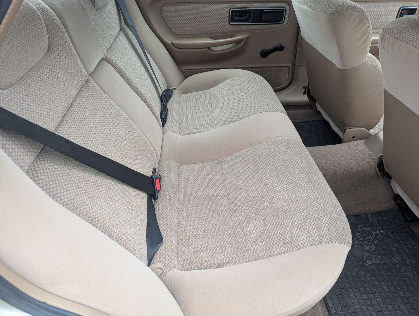 <p>1989 FORD GRANADA GLI AUTO</p>