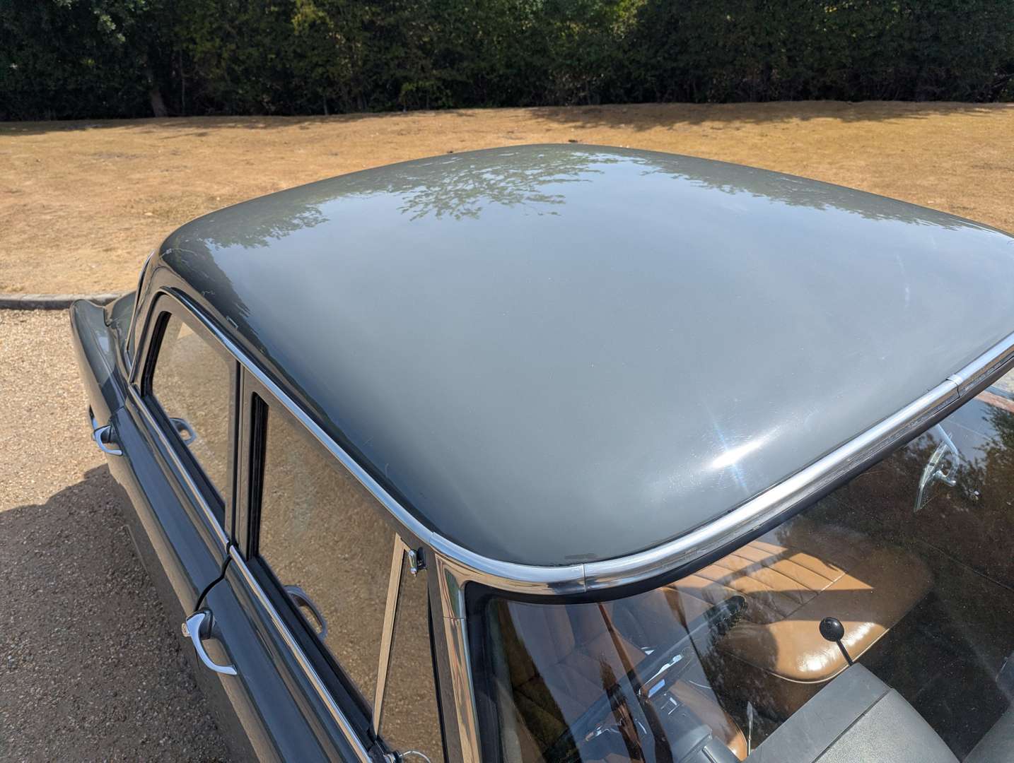 <p>1962 ROVER P5 SALOON</p>