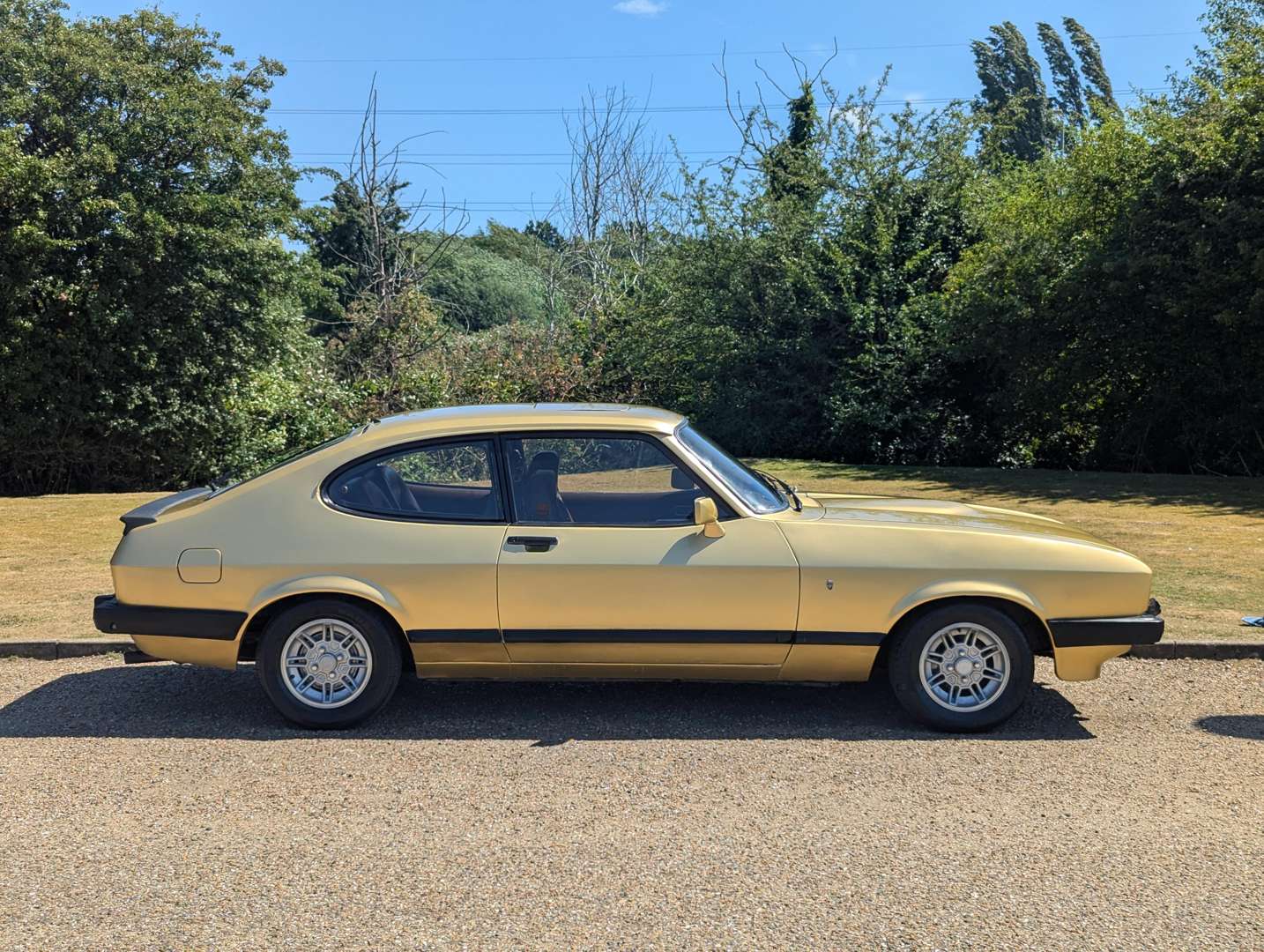 <p>1980 FORD CAPRI 3.0 GHIA AUTO</p>