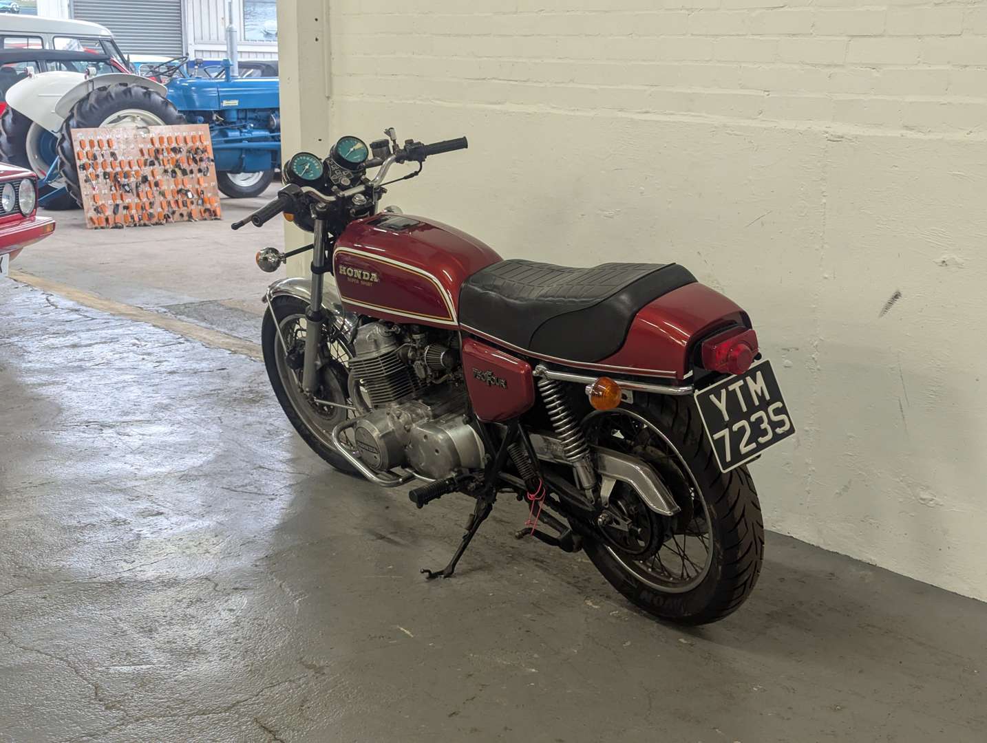 <p>1978 HONDA CB750</p>