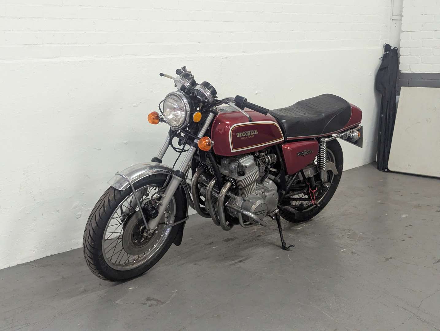 <p>1978 HONDA CB750</p>