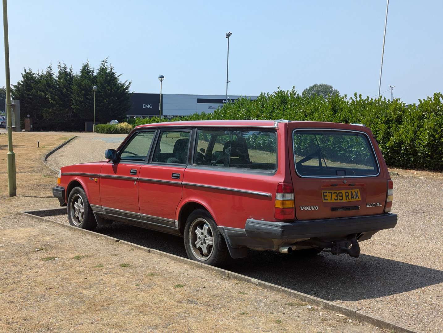 <p>1987 VOLVO 240 GL AUTO ESTATE</p>
