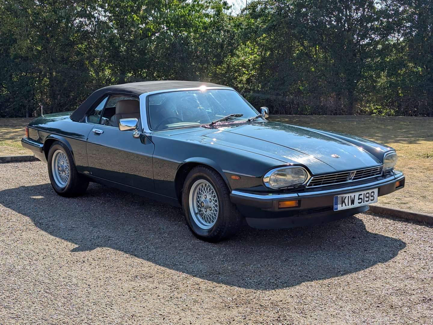 <p>1990 JAGUAR XJ-S CONVERTIBLE AUTO</p>