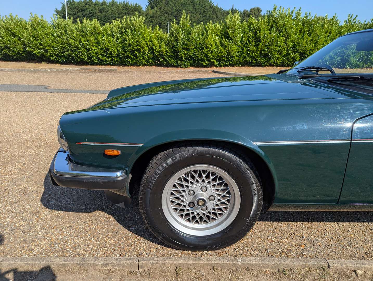 <p>1990 JAGUAR XJ-S CONVERTIBLE AUTO</p>