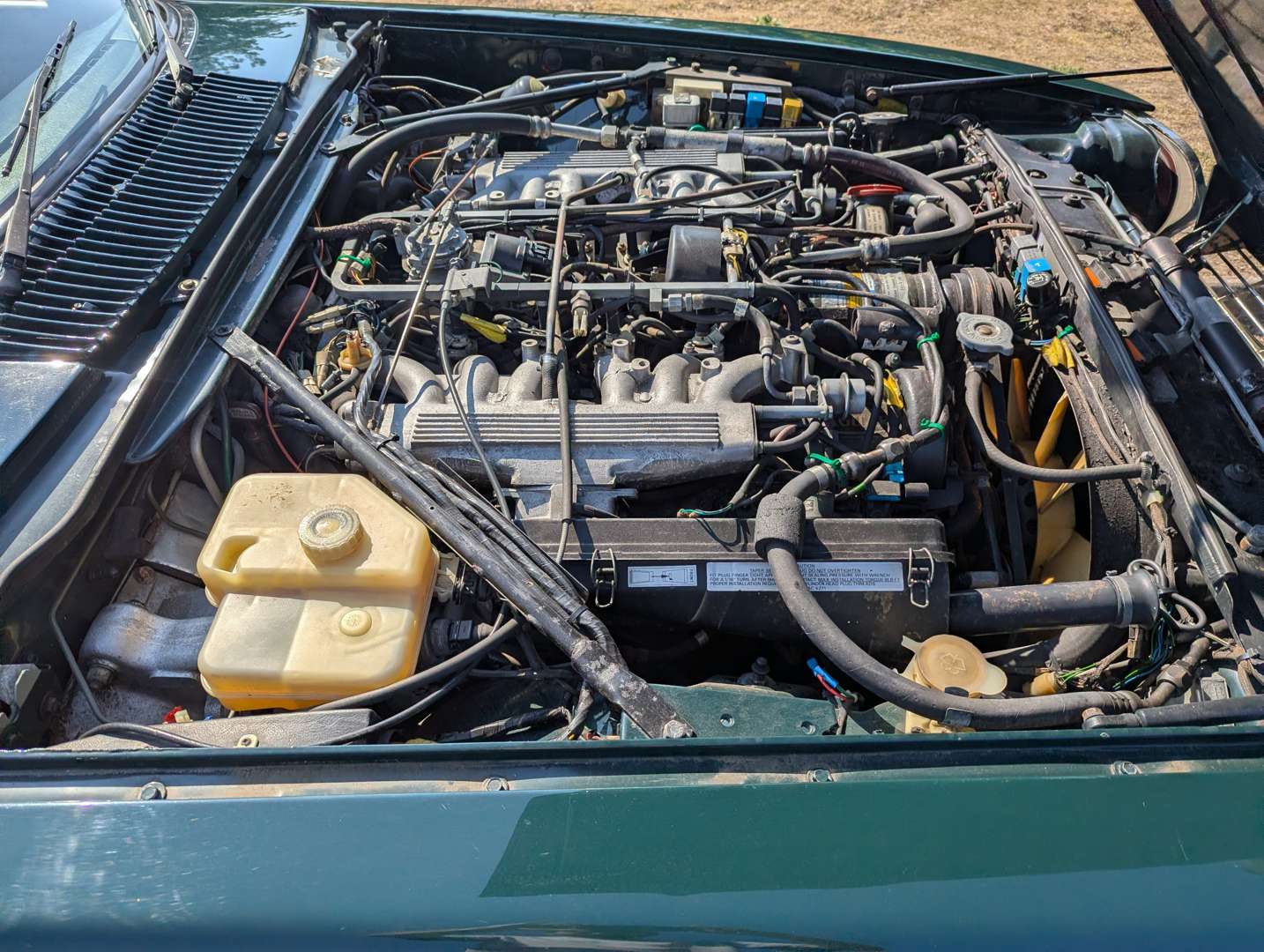 <p>1990 JAGUAR XJ-S CONVERTIBLE AUTO</p>
