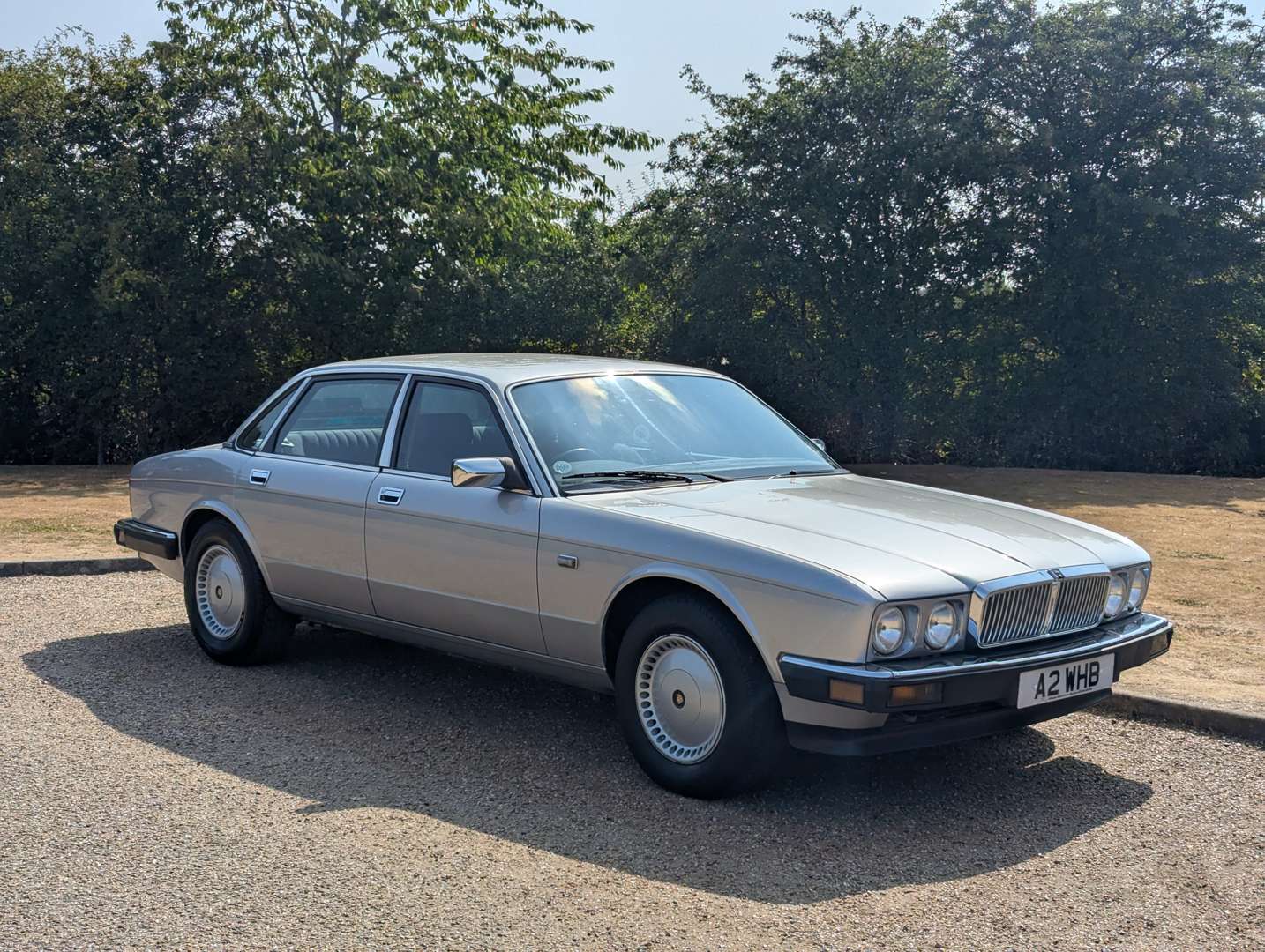 <p>1988 JAGUAR XJ6 AUTO</p>