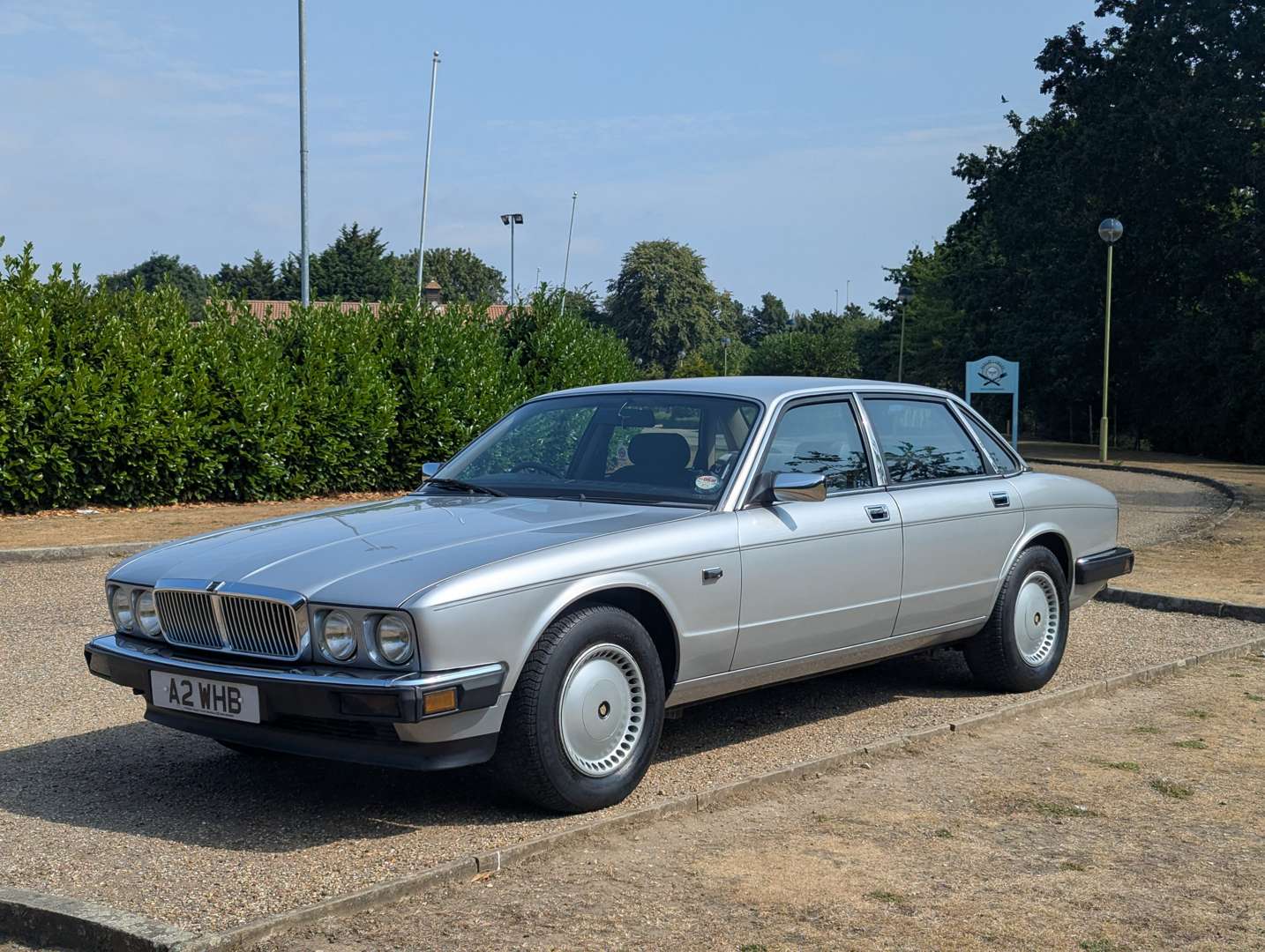 <p>1988 JAGUAR XJ6 AUTO</p>