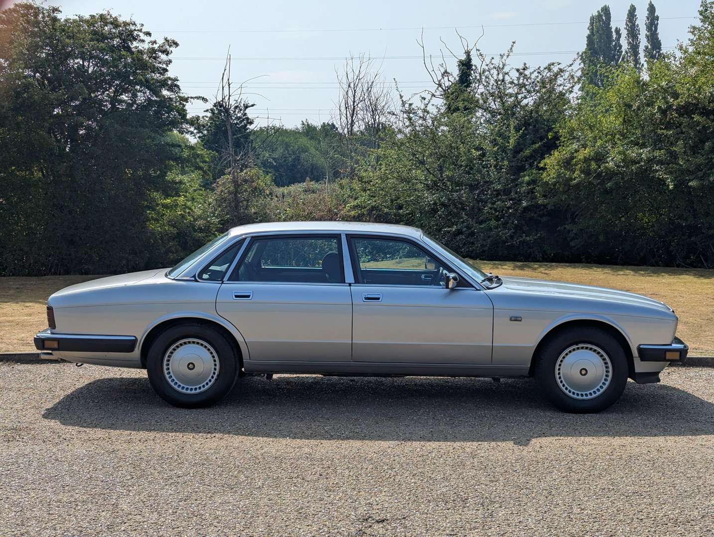 <p>1988 JAGUAR XJ6 AUTO</p>