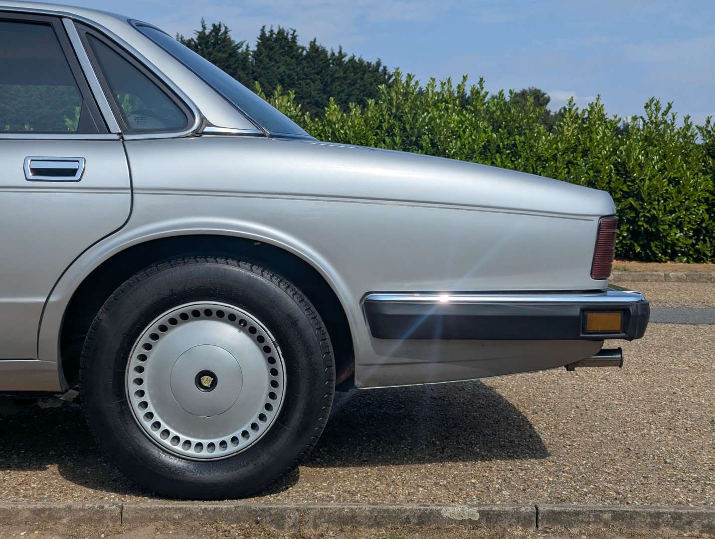 <p>1988 JAGUAR XJ6 AUTO</p>