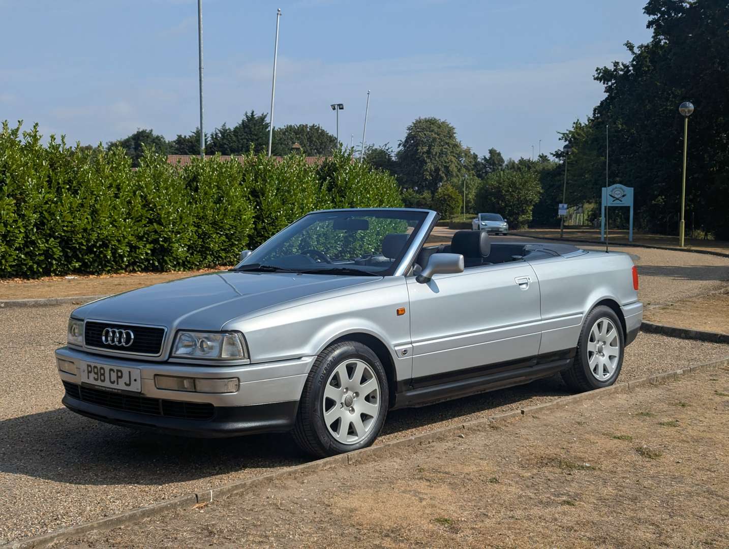 <p>1997 AUDI CABRIOLET</p>