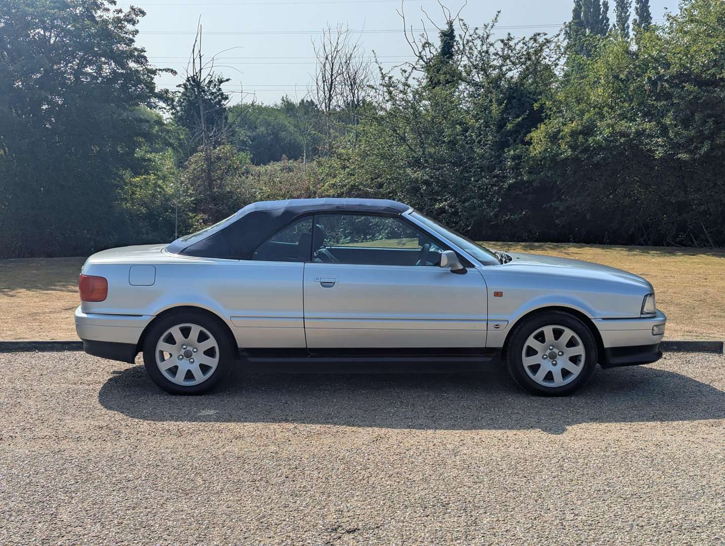 <p>1997 AUDI CABRIOLET</p>