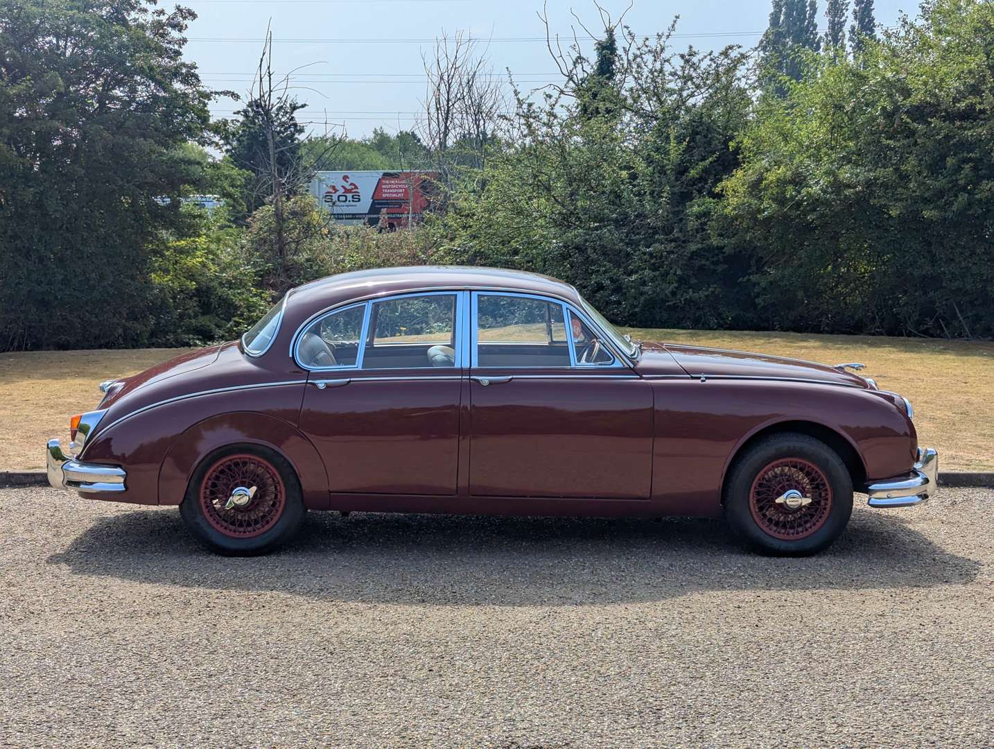 <p>1966 JAGUAR MKII</p>