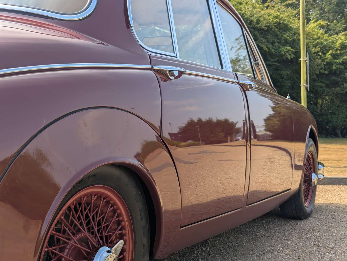 <p>1966 JAGUAR MKII</p>
