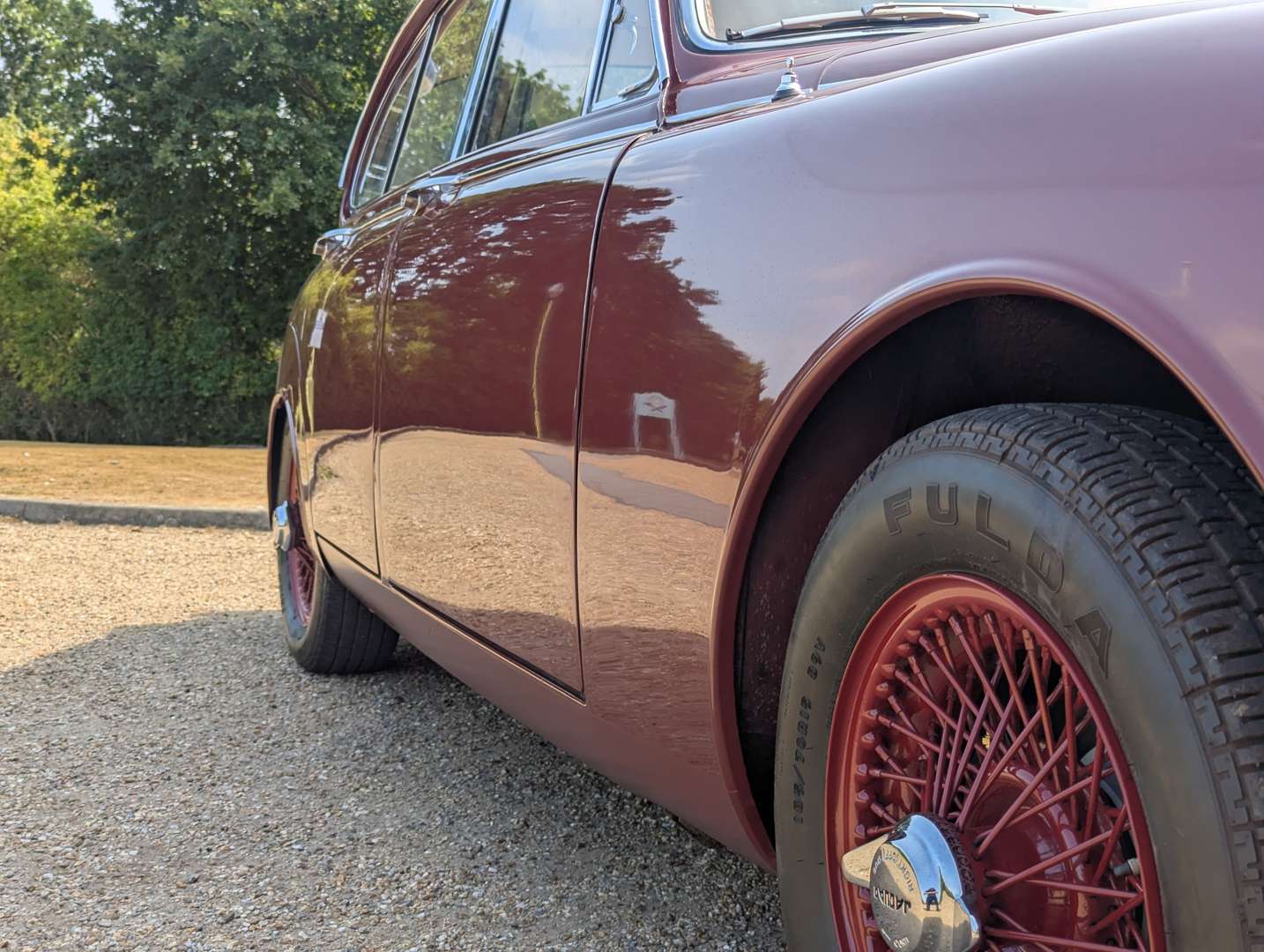 <p>1966 JAGUAR MKII</p>