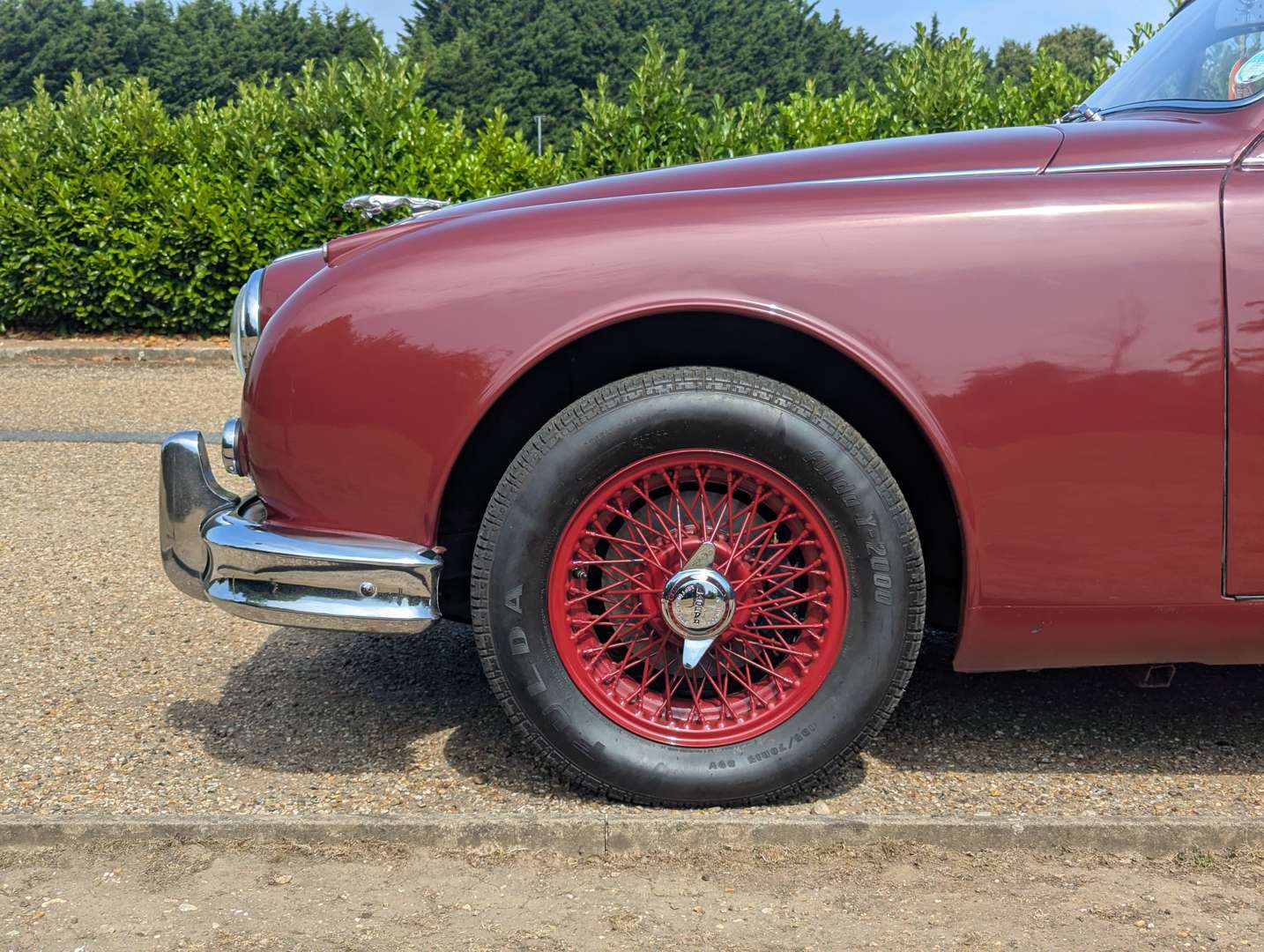 <p>1966 JAGUAR MKII</p>