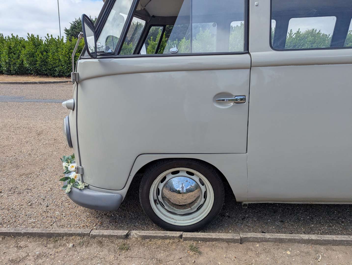 <p>1963 VW T2 SPLIT SCREEN CAMPER LHD</p>