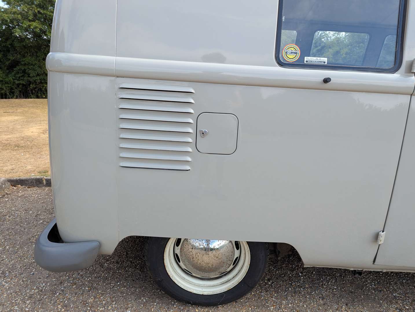 <p>1963 VW T2 SPLIT SCREEN CAMPER LHD</p>