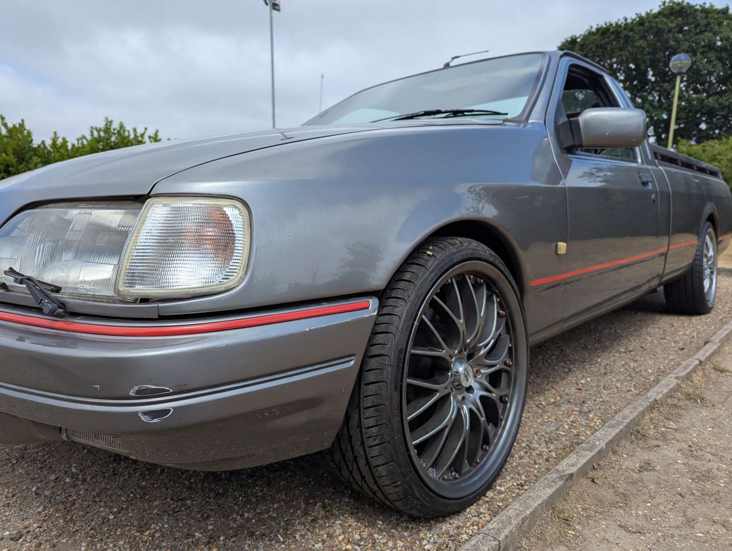 <p>1993 FORD P100 V6</p>