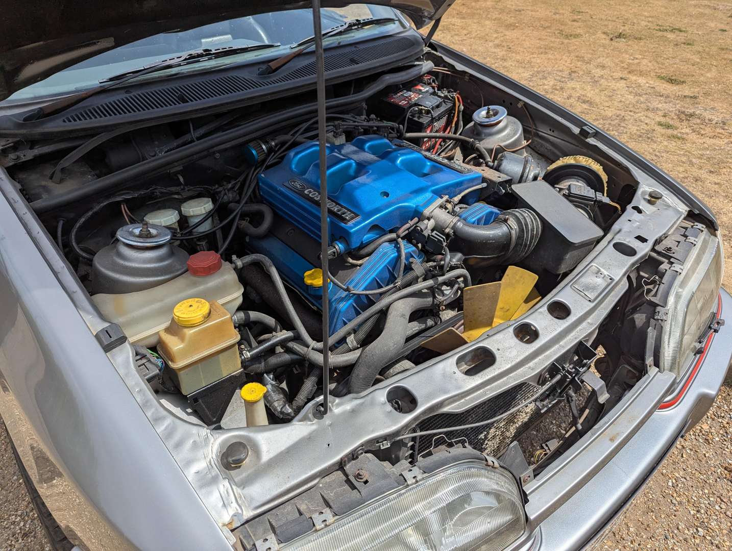 <p>1993 FORD P100 V6</p>