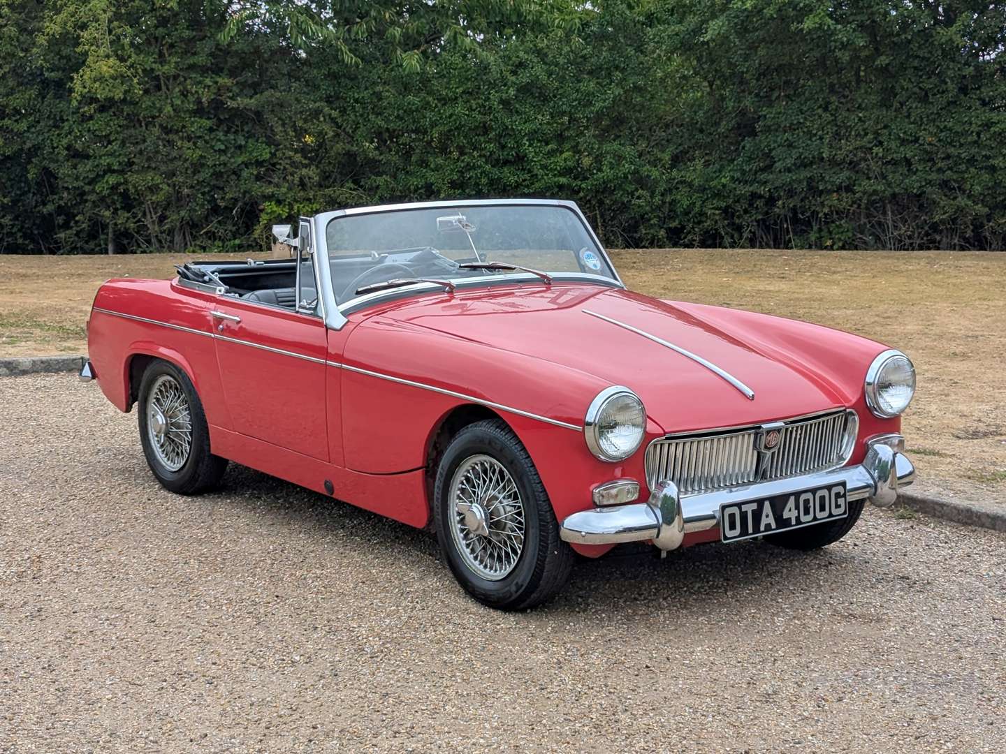 <p>1968 MG MIDGET</p>