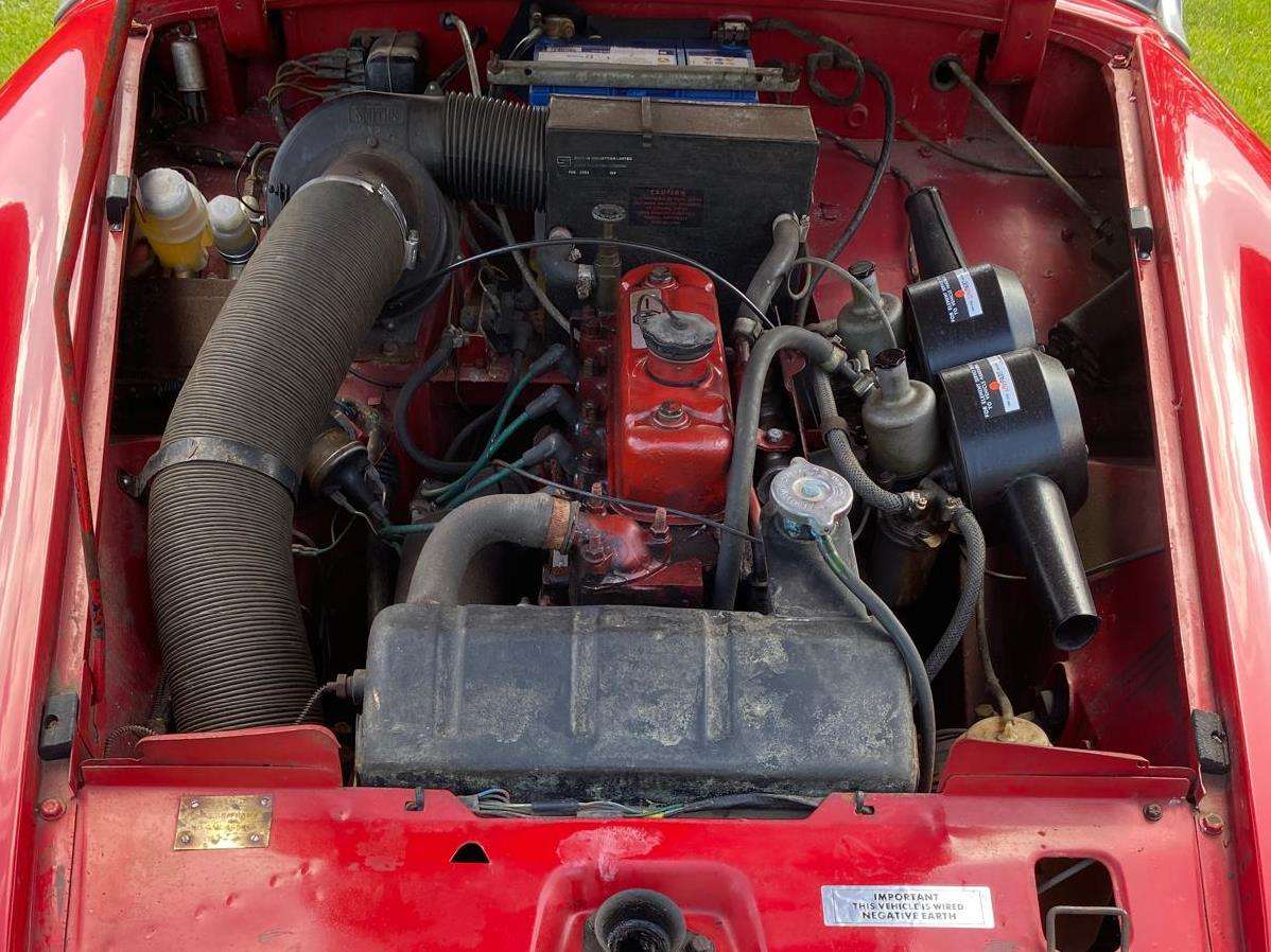 <p>1968 MG MIDGET</p>