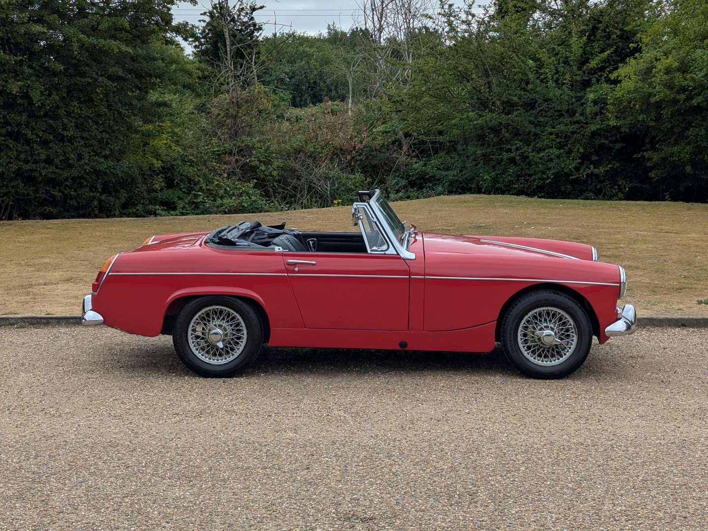 <p>1968 MG MIDGET</p>