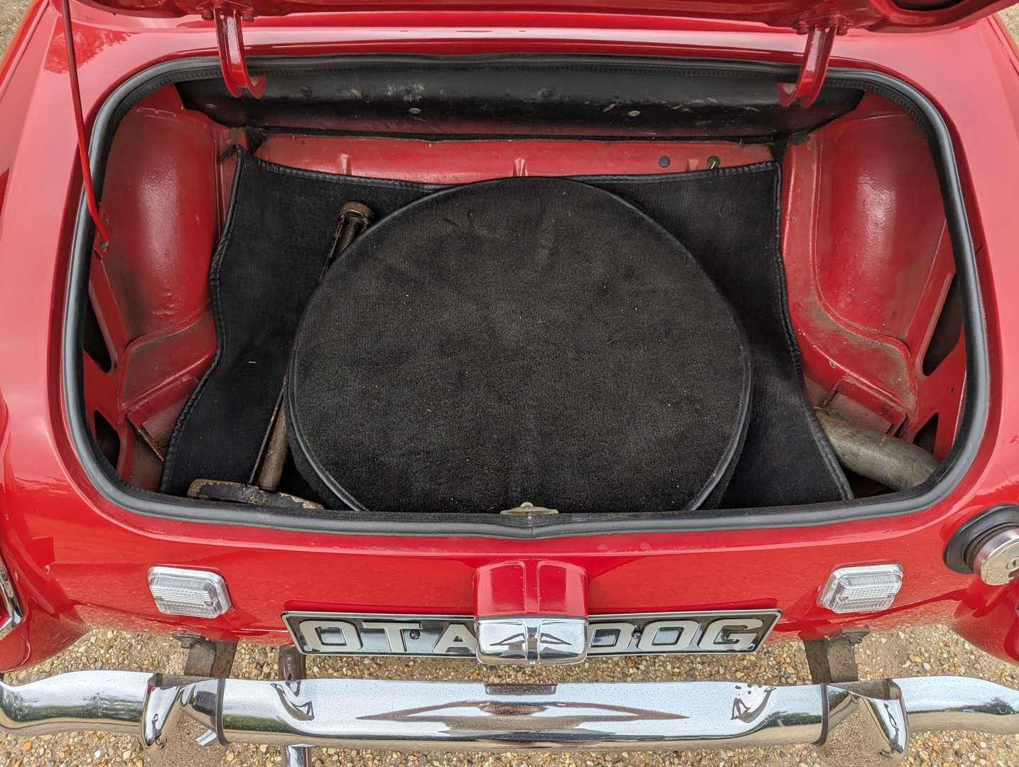 <p>1968 MG MIDGET</p>