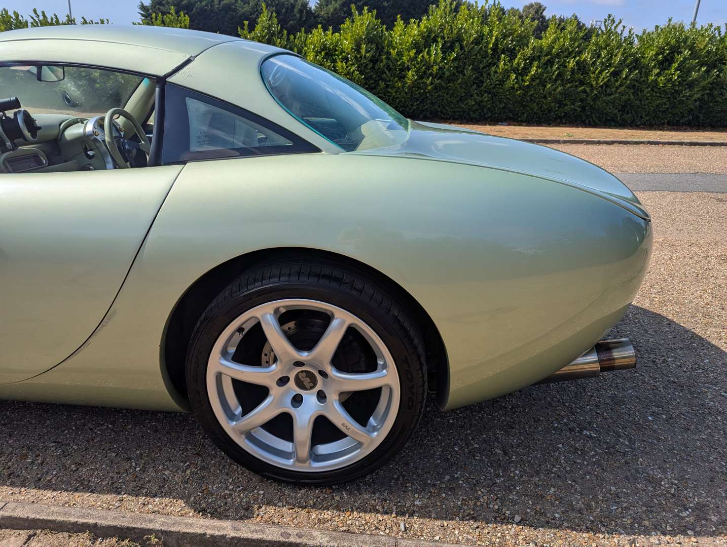<p>2000 TVR TUSCAN</p>