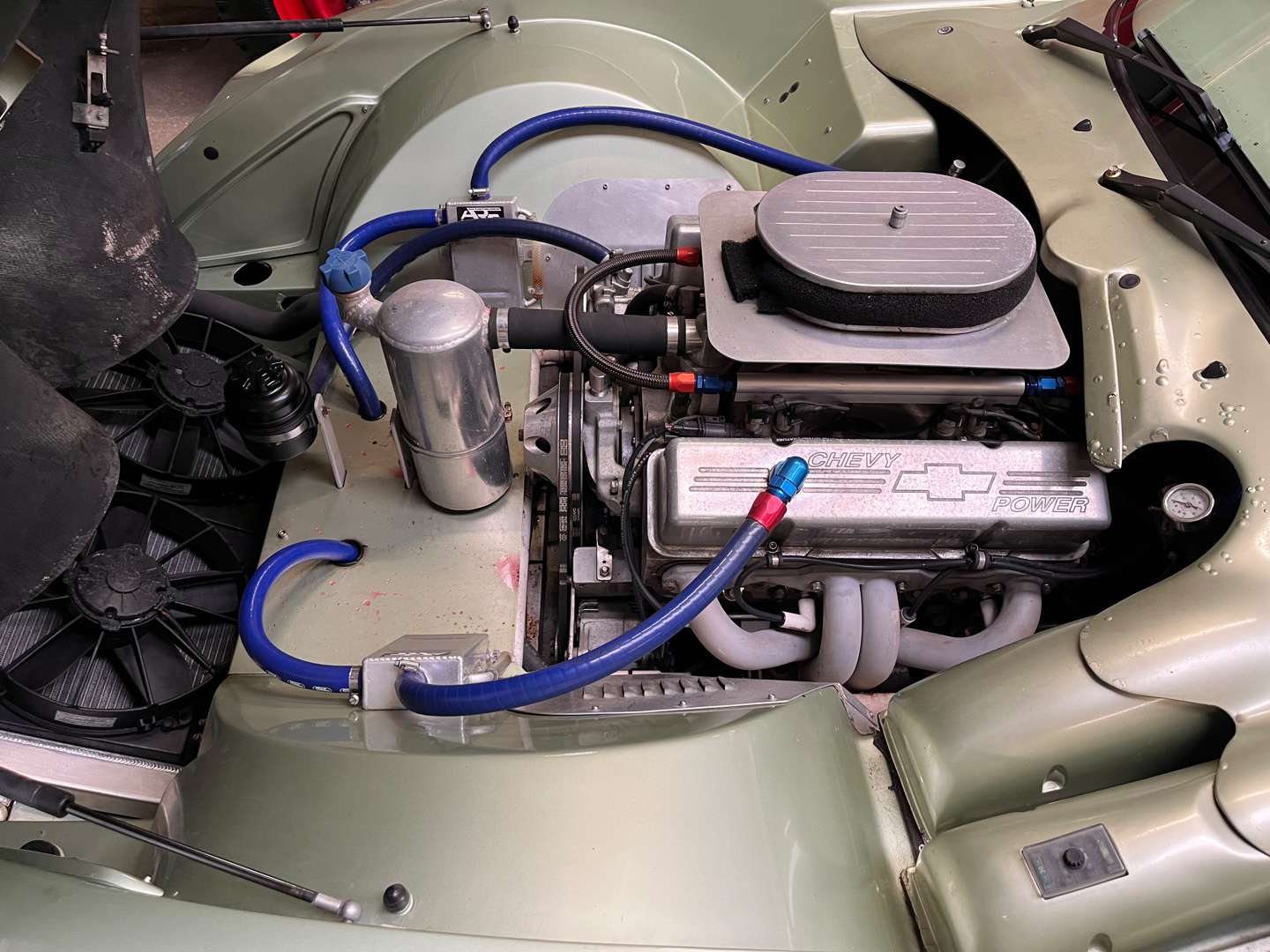 <p>2000 TVR TUSCAN</p>