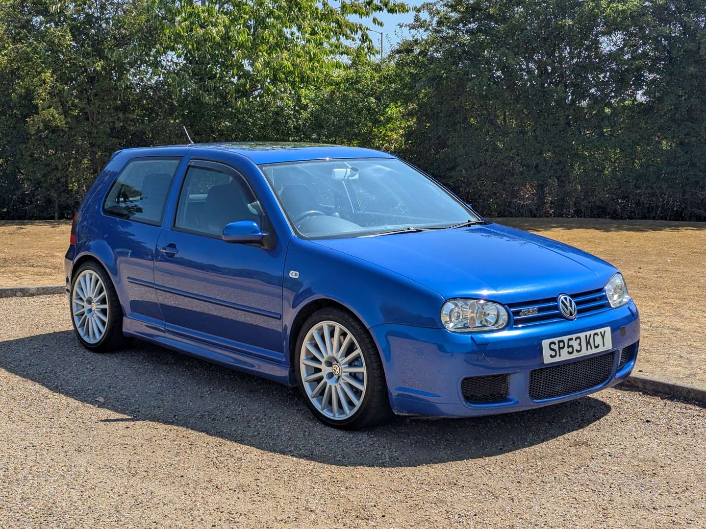 <p>2003 VW GOLF R32 MK4</p>