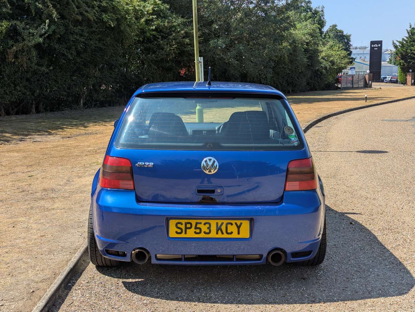 <p>2003 VW GOLF R32 MK4</p>