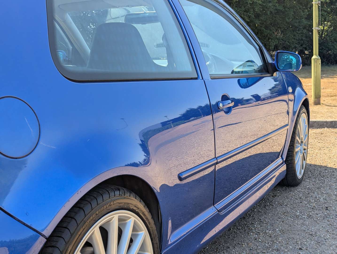 <p>2003 VW GOLF R32 MK4</p>