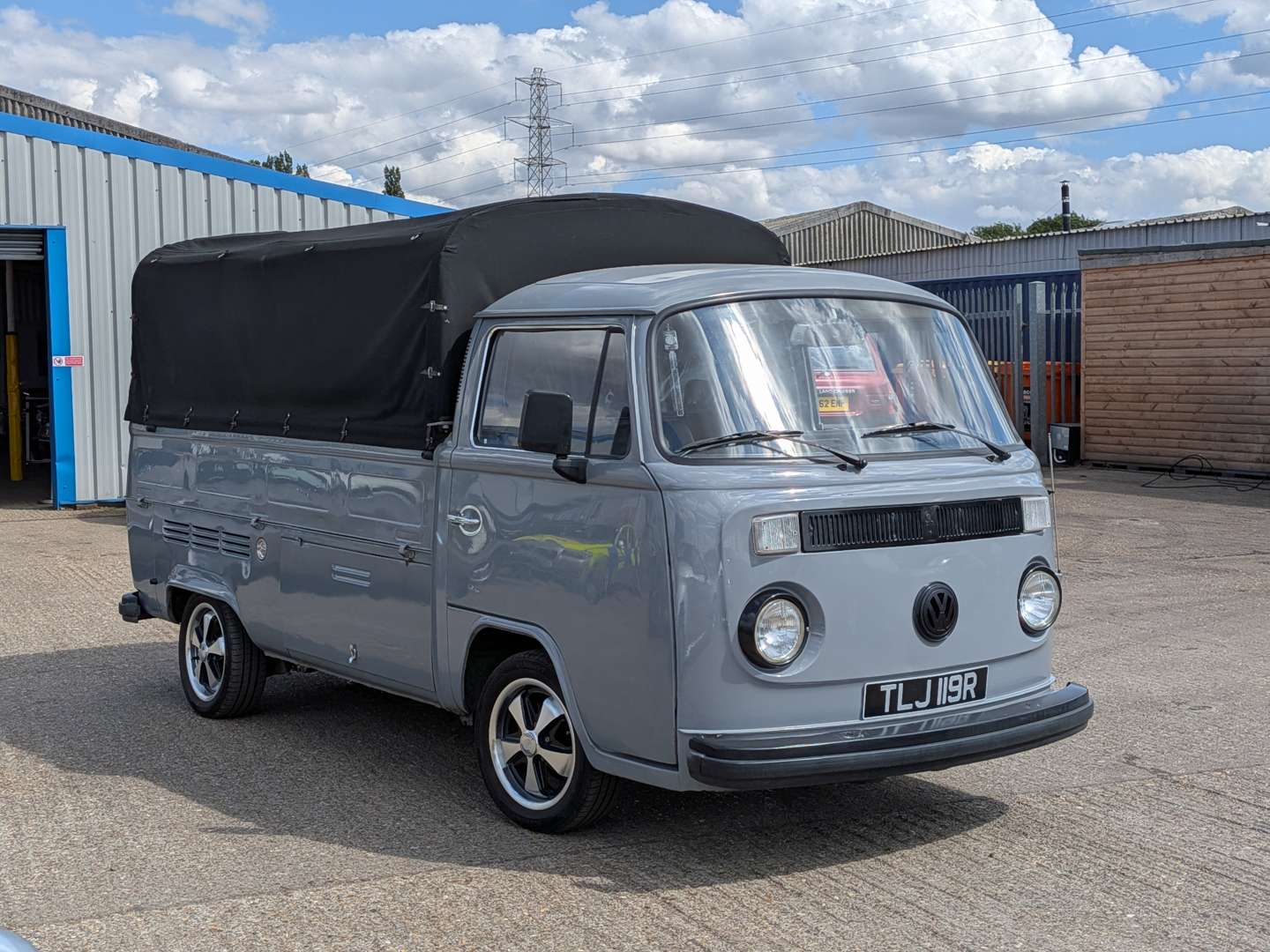 <p>1977 VW T2 PICK-UP</p>