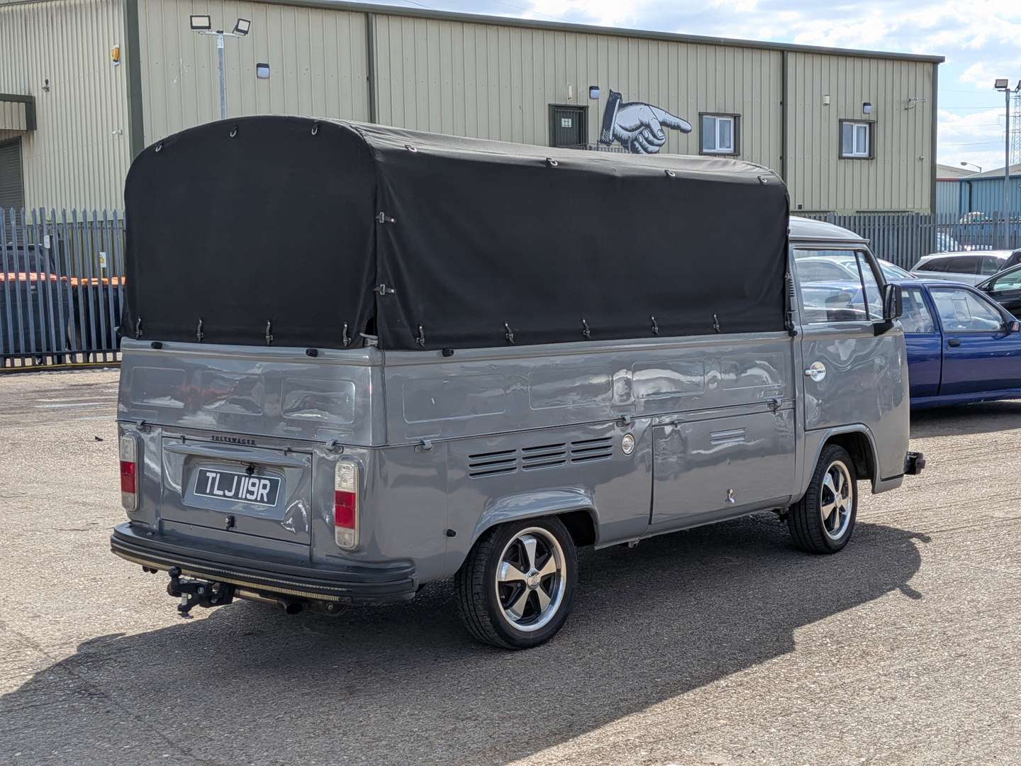 <p>1977 VW T2 PICK-UP</p>