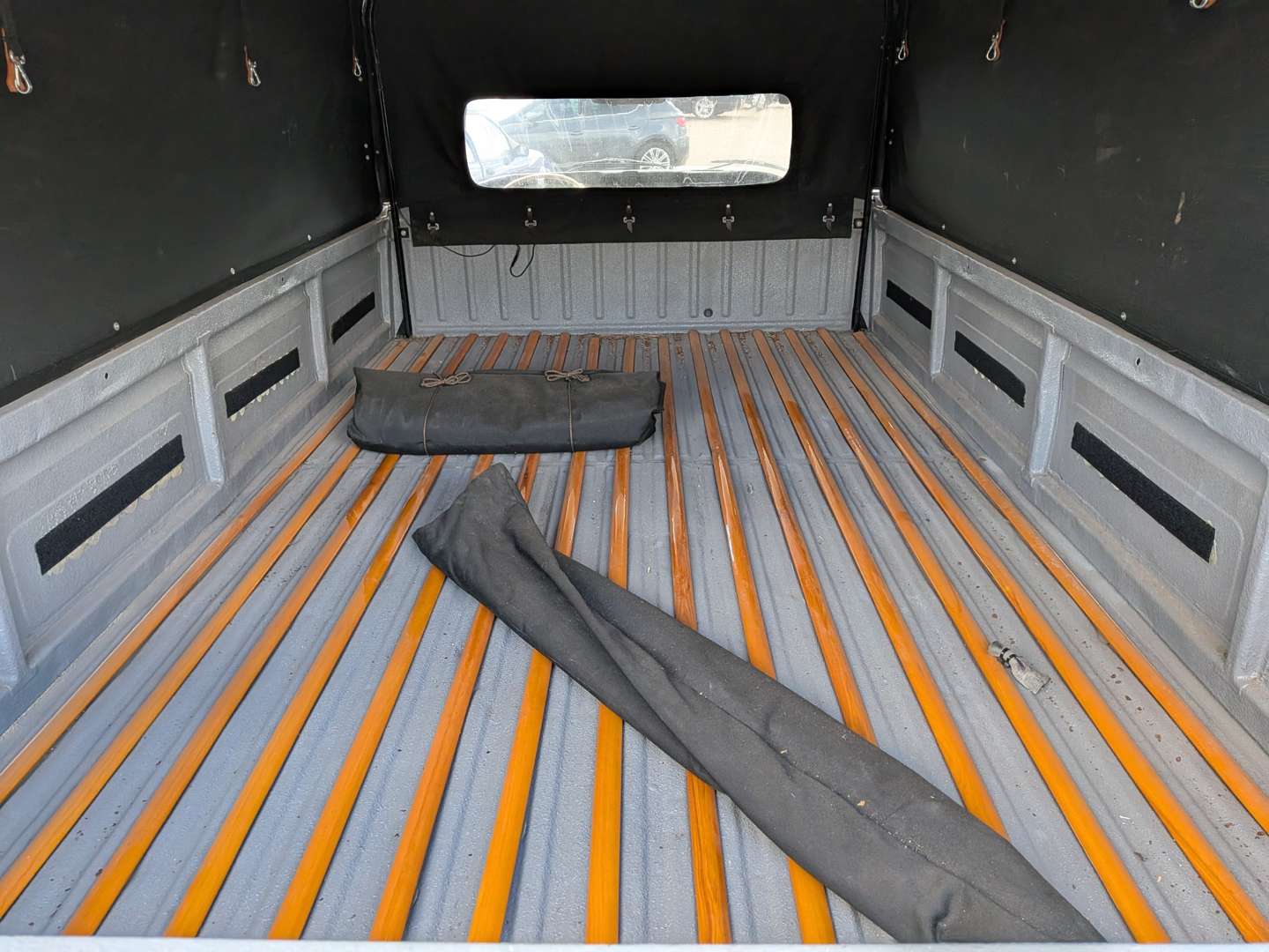 <p>1977 VW T2 PICK-UP</p>
