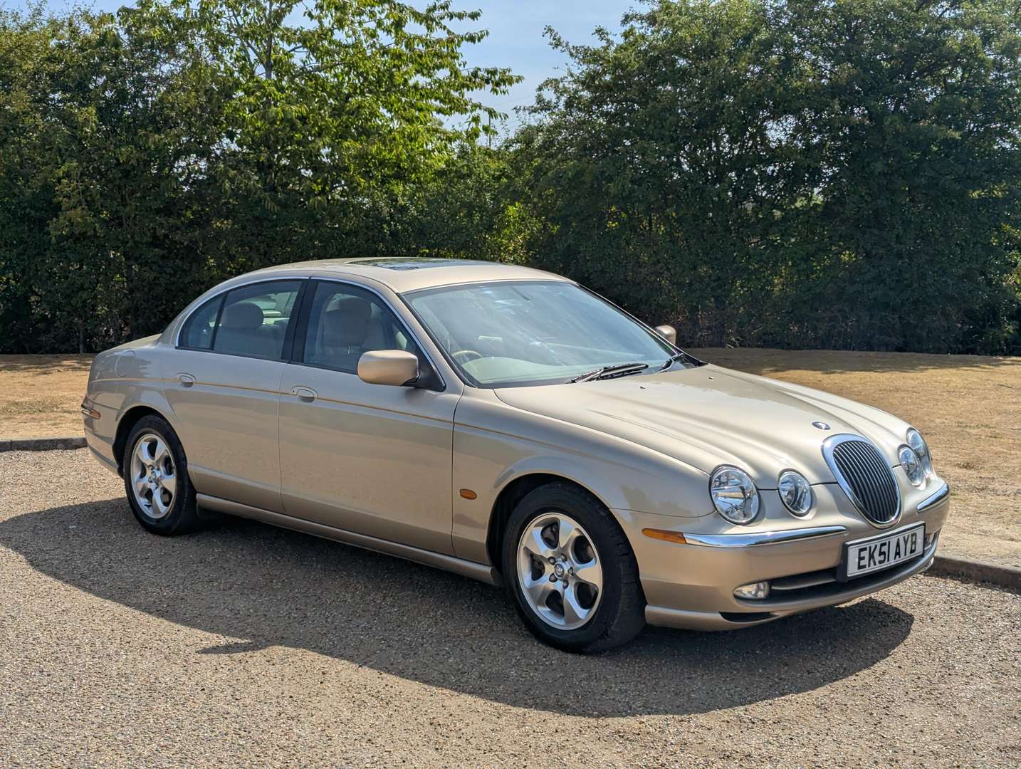 <p>2002 JAGUAR S-TYPE V6 SE AUTO ONE FORMER KEEPER</p>