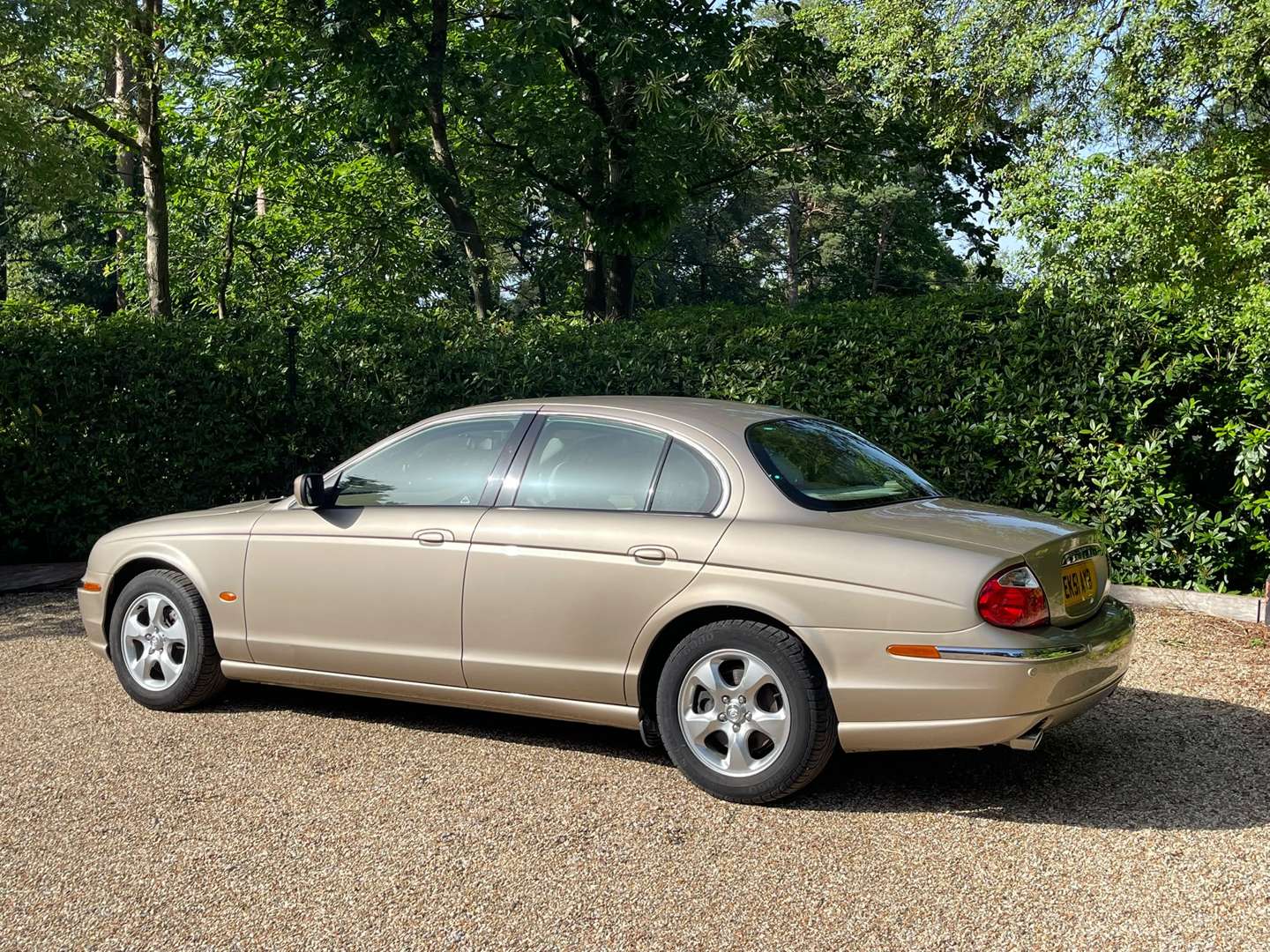 <p>2002 JAGUAR S-TYPE V6 SE AUTO</p>