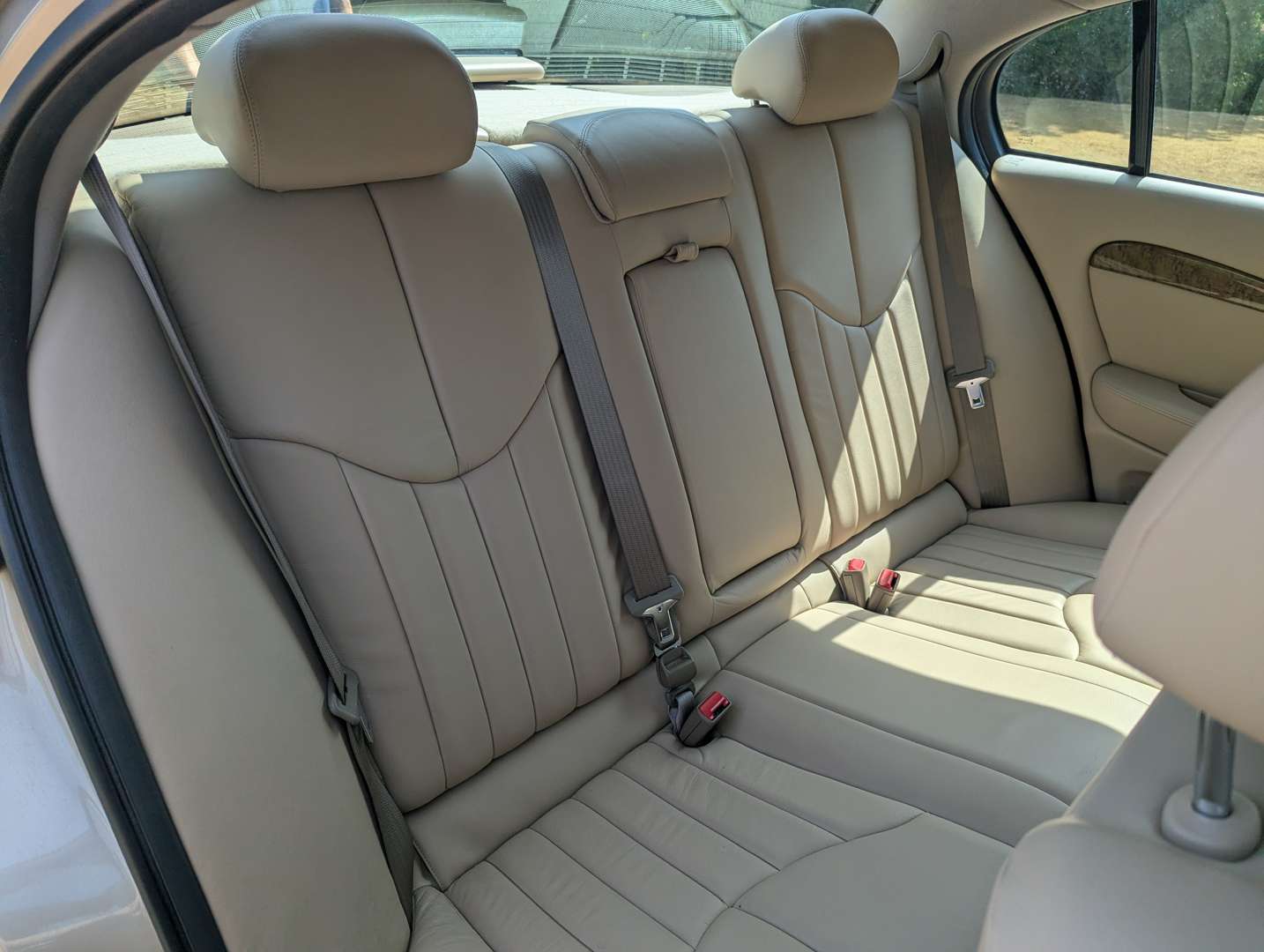 <p>2002 JAGUAR S-TYPE V6 SE AUTO ONE FORMER KEEPER</p>