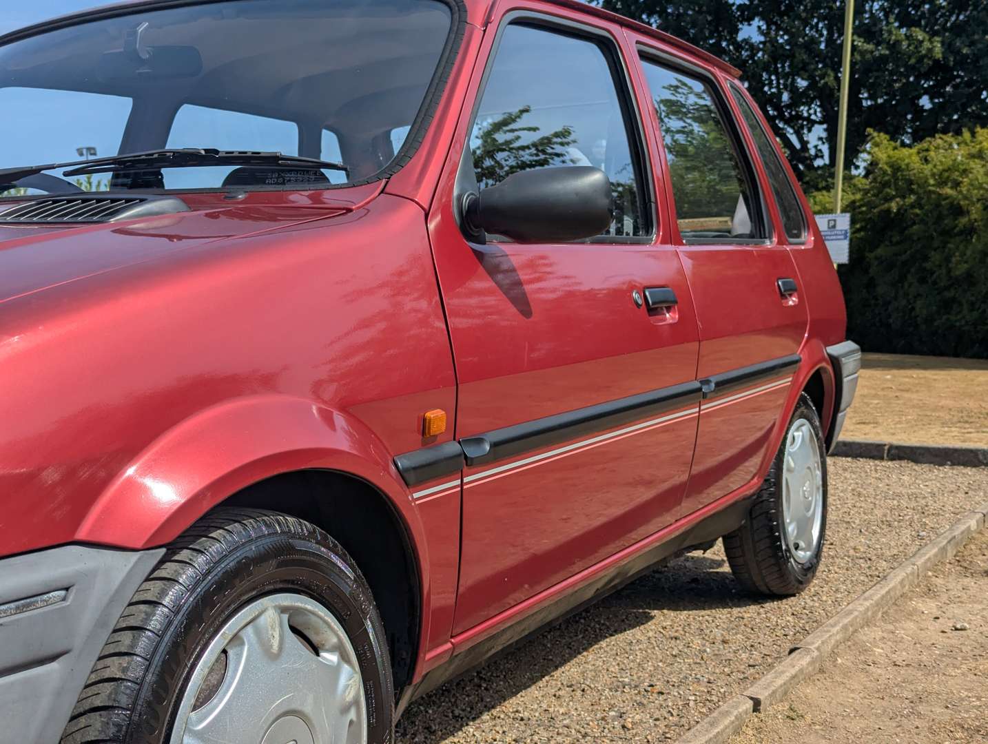 <p>1993 ROVER METRO NIGHTFIRE</p>