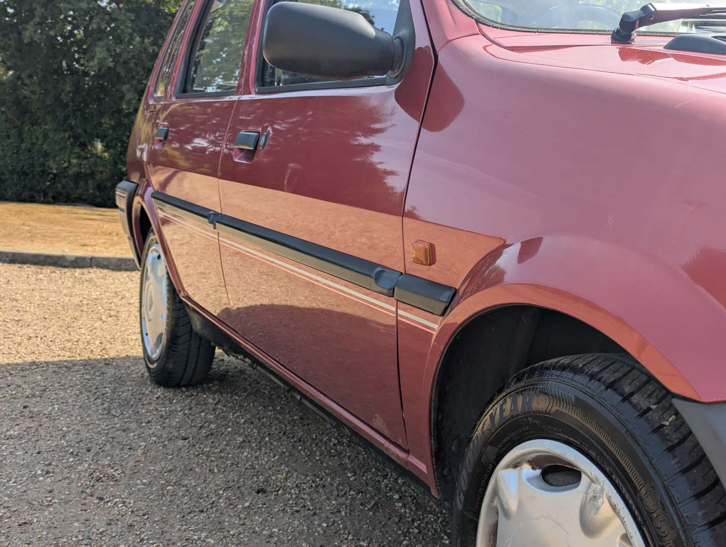 <p>1993 ROVER METRO NIGHTFIRE</p>