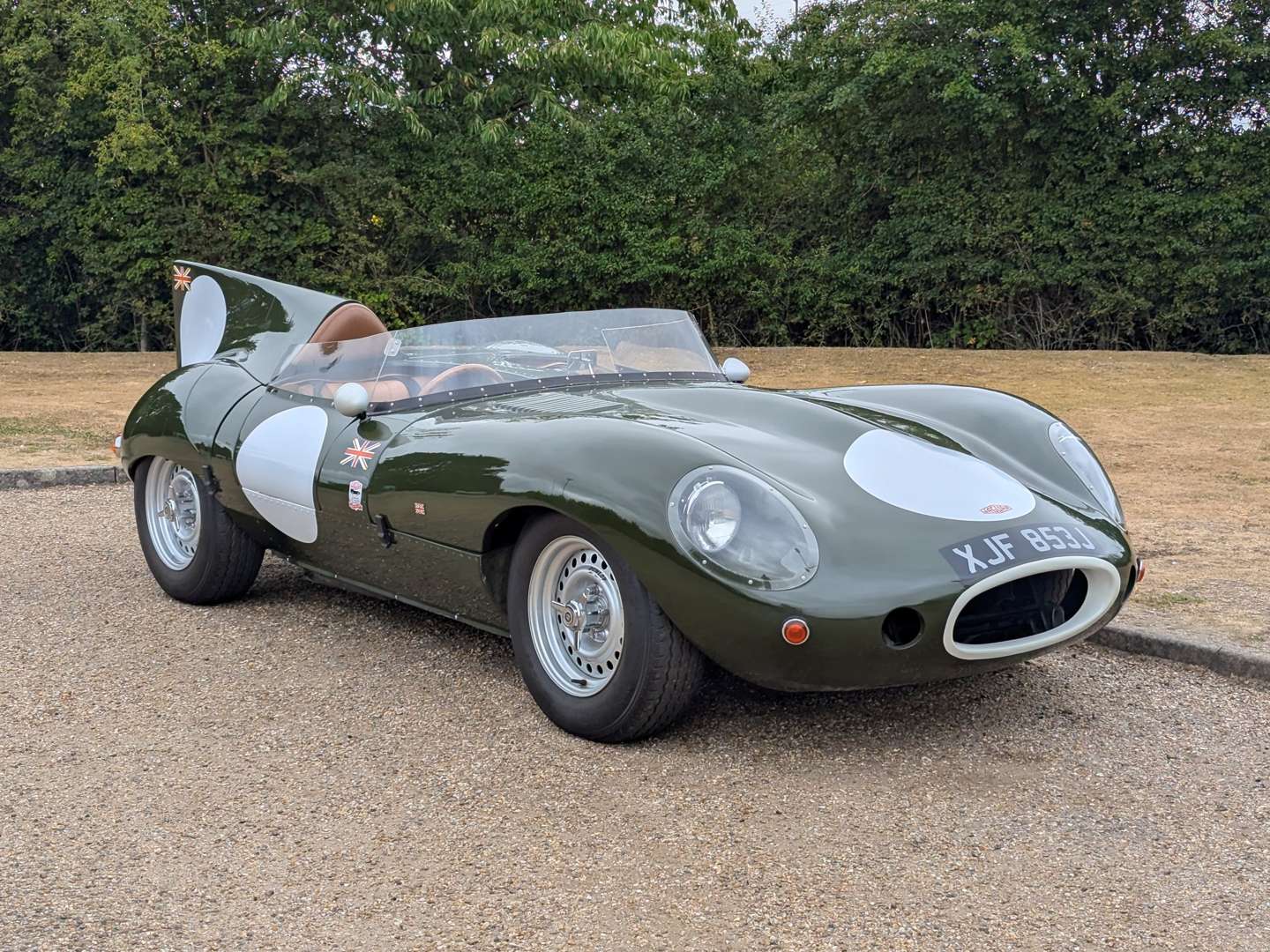 <p>1971 JAGUAR D-TYPE RECREATION</p>