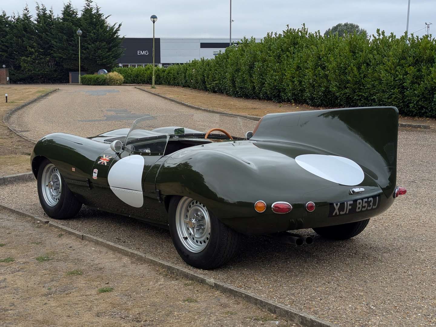 <p>1971 JAGUAR D-TYPE RECREATION</p>