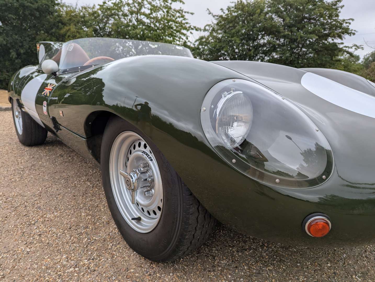 <p>1971 JAGUAR D-TYPE RECREATION</p>