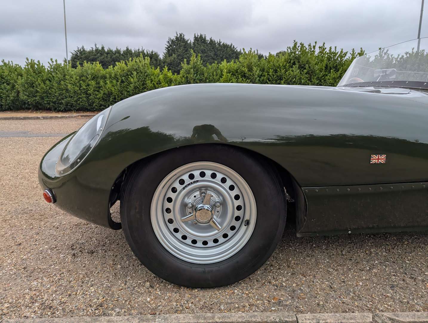 <p>1971 JAGUAR D-TYPE RECREATION</p>