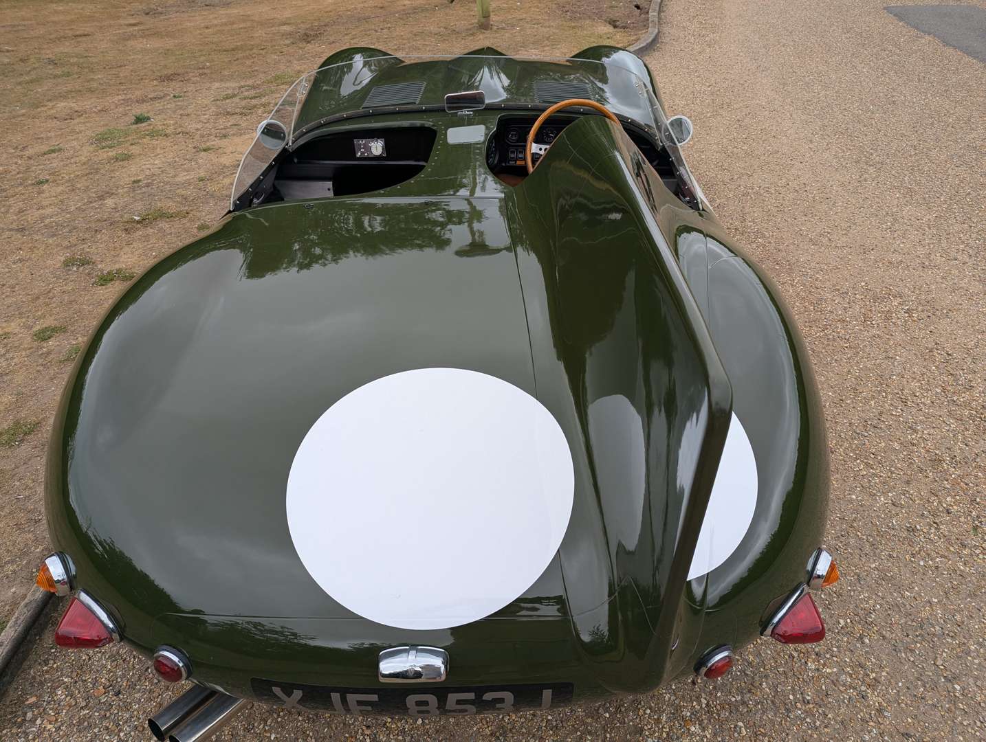 <p>1971 JAGUAR D-TYPE RECREATION</p>