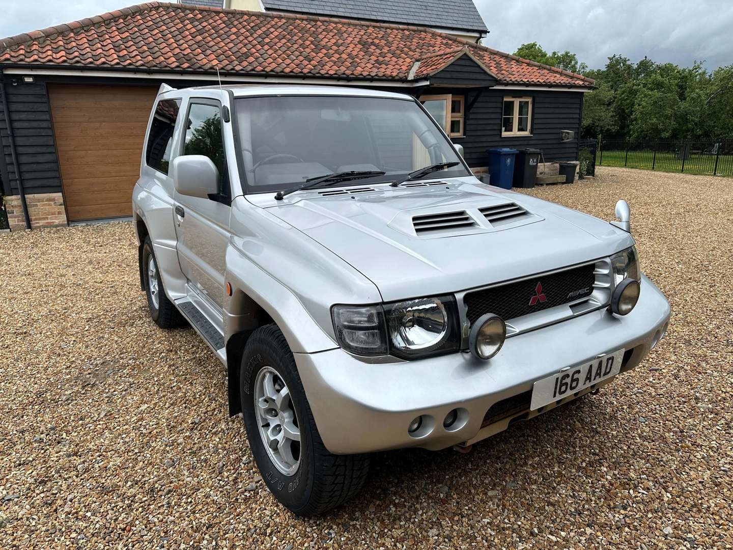 <p>1997 MITSUBISHI PAJERO EVOLUTION</p>