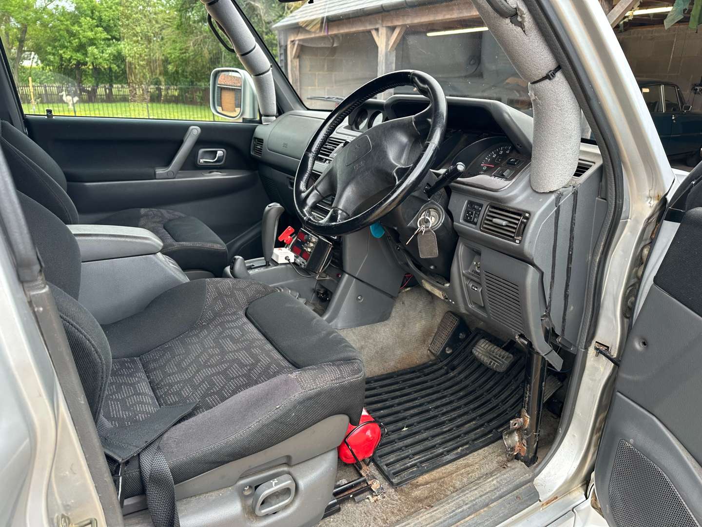 <p>1997 MITSUBISHI PAJERO EVOLUTION</p>